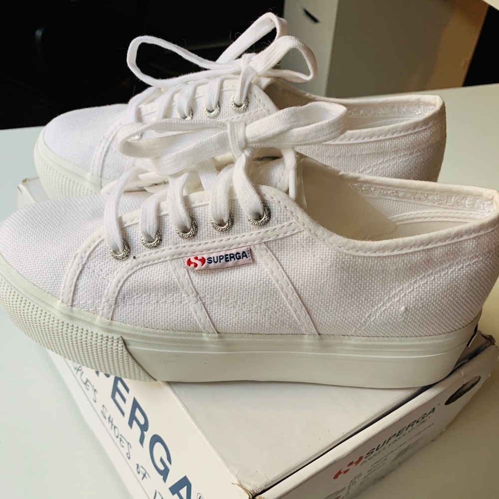 Women’s SUPERGA white sneakers